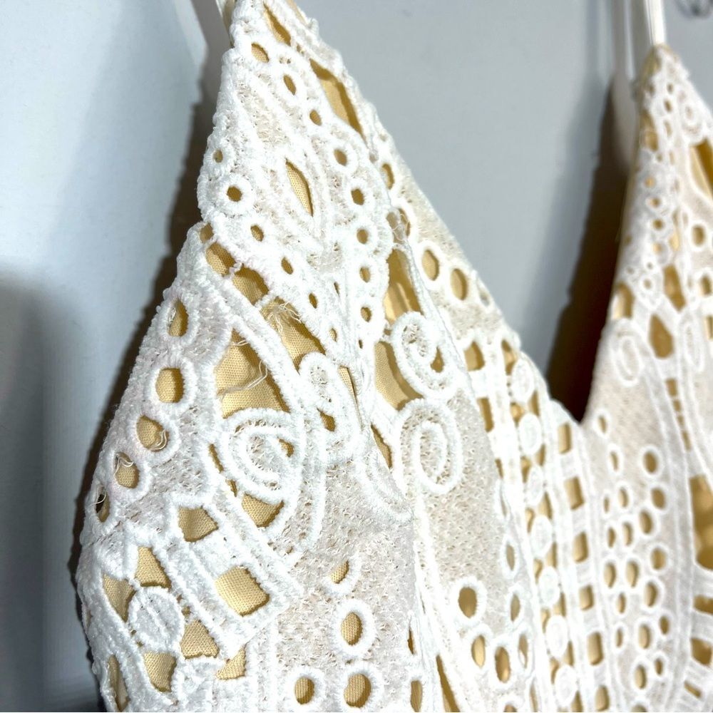 Superdown Tina Ruffle Midi Dress in White Lace Crochet Eyelet Overlay M Revolve - Picture 10 of 16